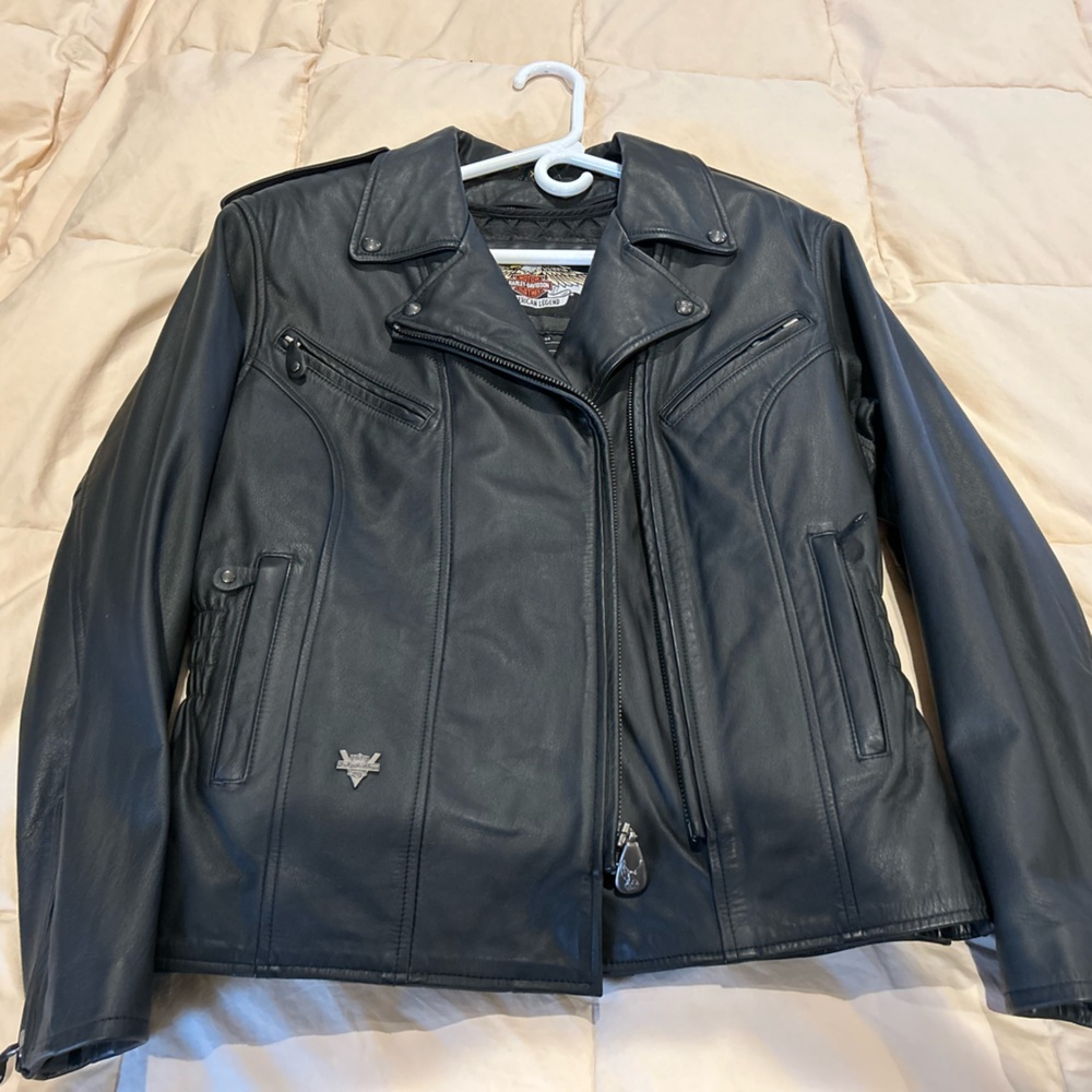 Black Harley Davidson Women’s Leather Jacket